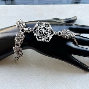 Handmade maille links lotus flower mandala yoga charm stainless steel bracelet